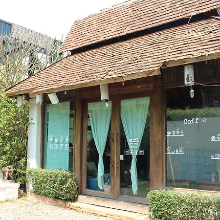 บ้านสิงห์คำ บูติค รีสอร์ท เชียงใหม่ ภายนอก รูปภาพ