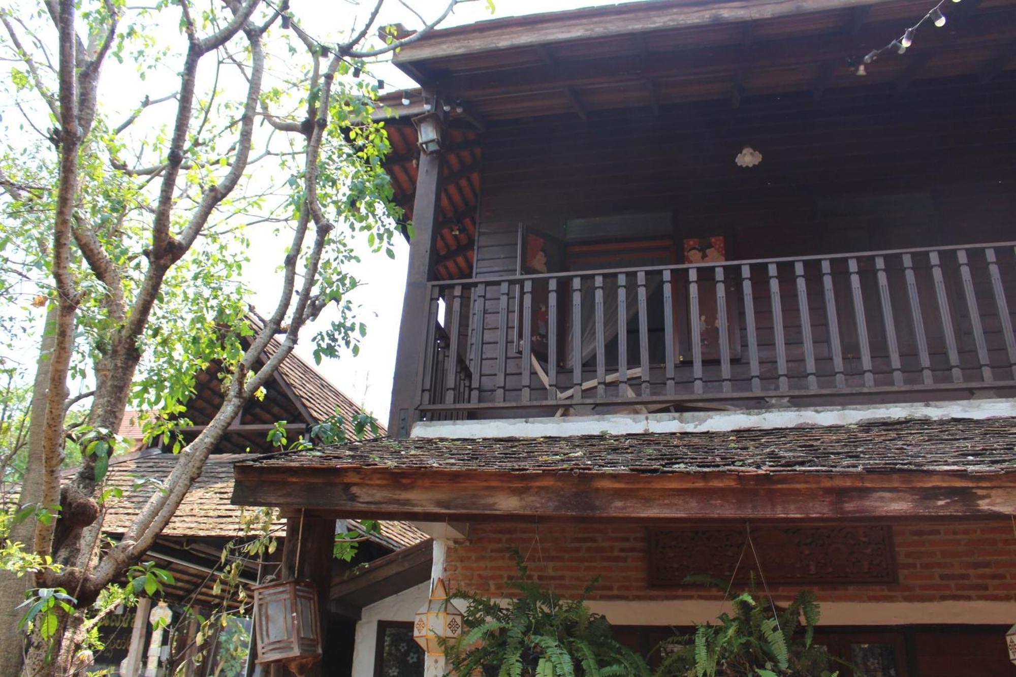 บ้านสิงห์คำ บูติค รีสอร์ท เชียงใหม่ ภายนอก รูปภาพ
